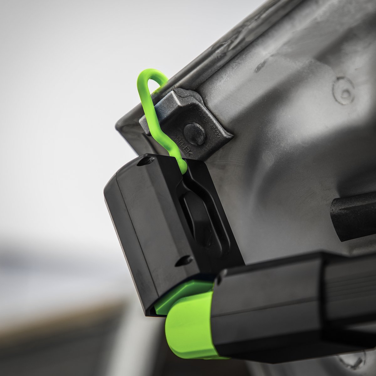 13W LED Rechargeable Under-Bonnet Light